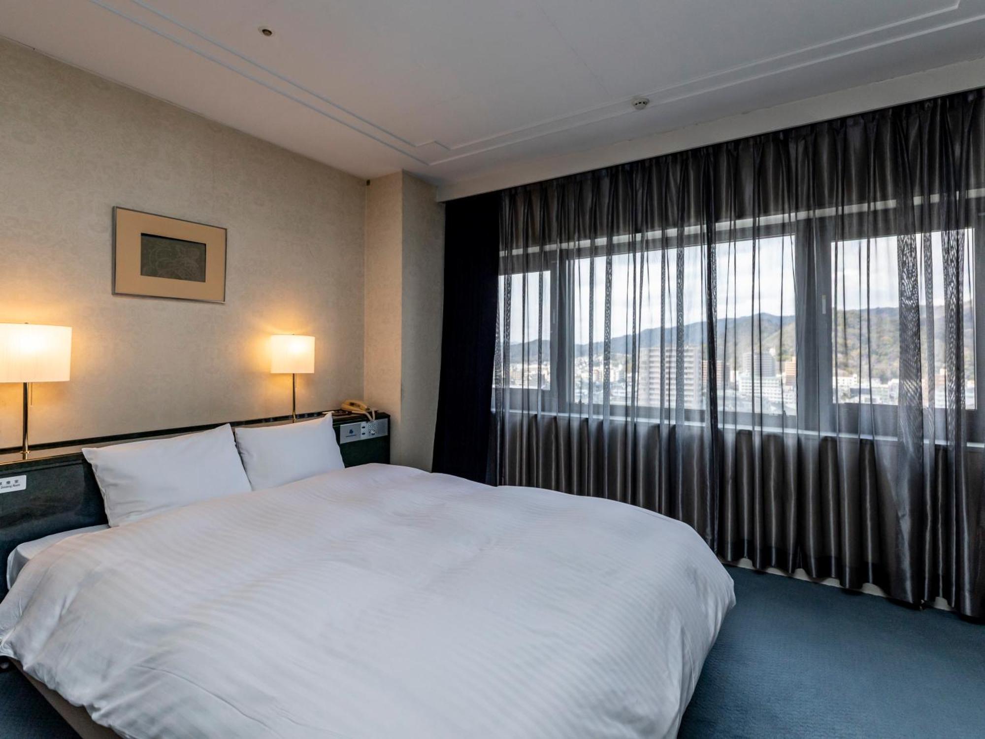Century Plaza Hotel Tokushima Bilik gambar